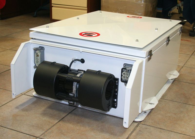 Tяговое зарядное устройство