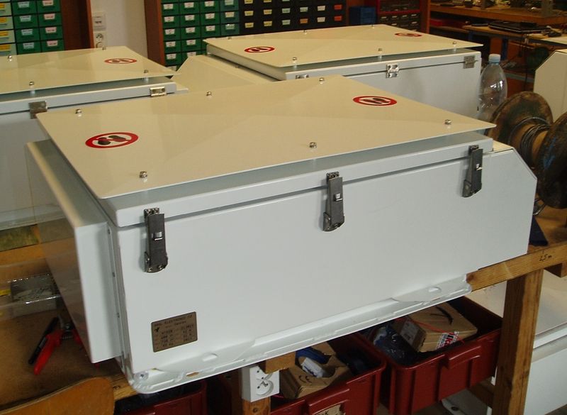 Tяговое зарядное устройство